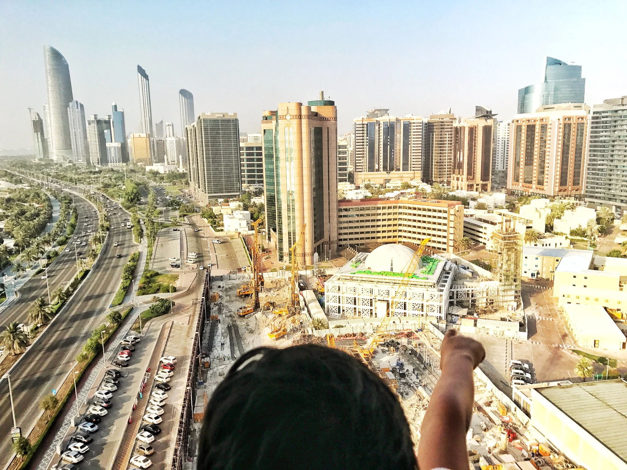 Private sightseeing drive during an Abu Dhabi city tour